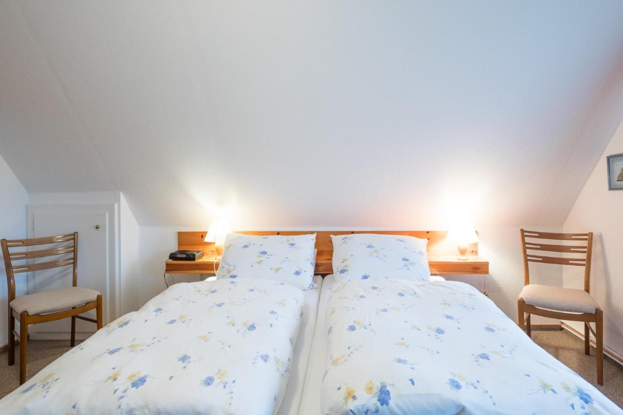 Direkt Am Deich - Ferienwohnung Amrum Im Gaestehaus Am Badedeich Dagebüll Buitenkant foto