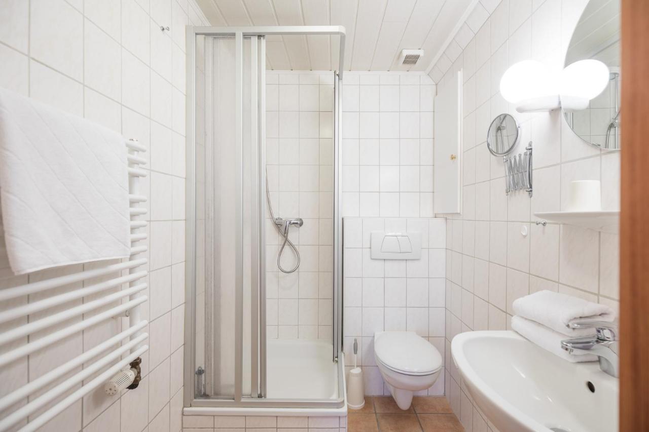 Direkt Am Deich - Ferienwohnung Amrum Im Gaestehaus Am Badedeich Dagebüll Buitenkant foto